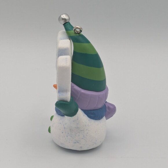 Hallmark Keepsake Frosty Fun Decade 2011 Christmas Ornament - 2nd in the Series - Picture 5 of 9